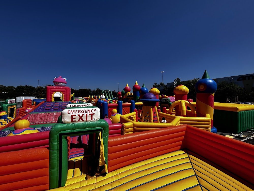 FUNBOX Charlotte at Carolina Place venue