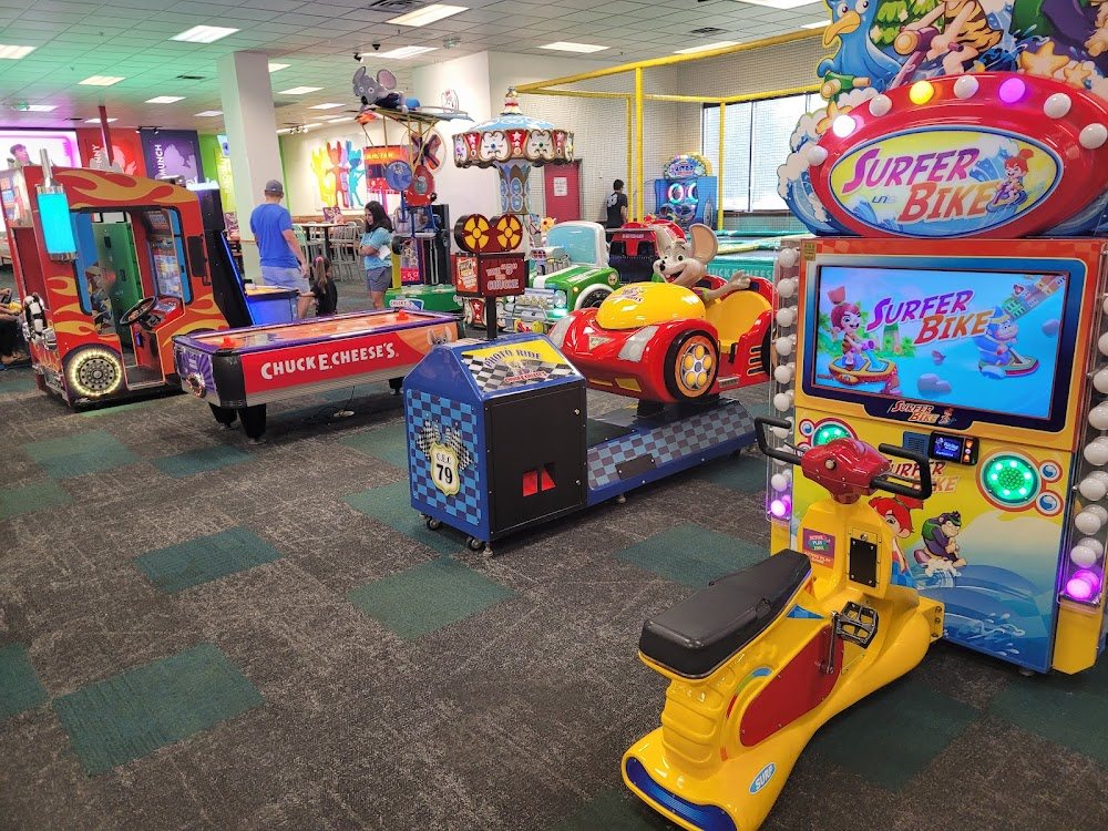 Chuck E. Cheese venue photo 1