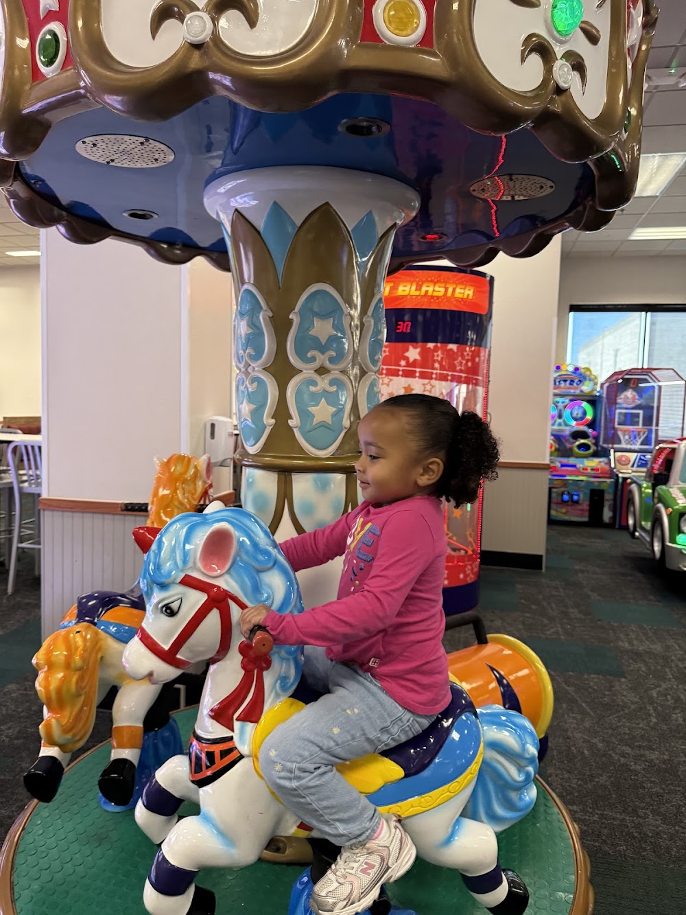 Chuck E. Cheese photo 3
