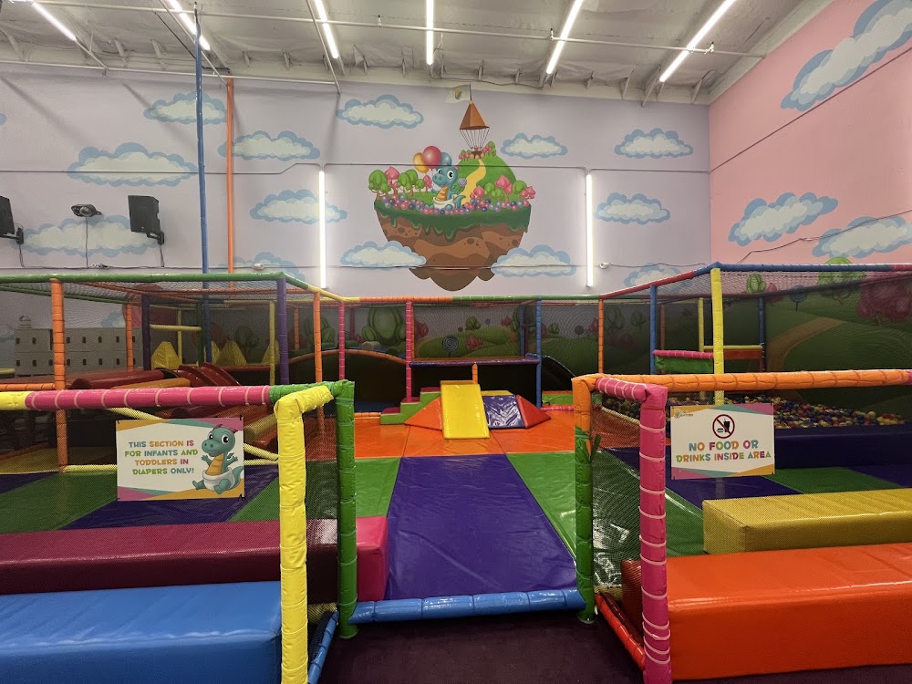 Kids Empire Woodland Hills venue photo 1