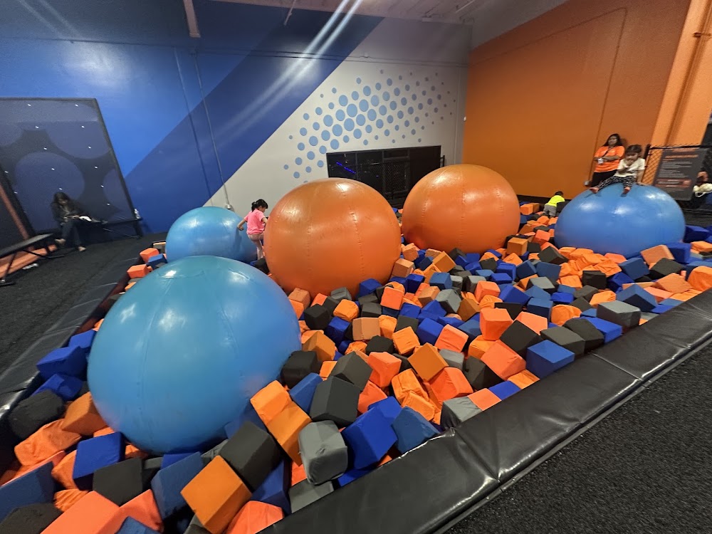 Sky Zone Trampoline Park venue photo 1