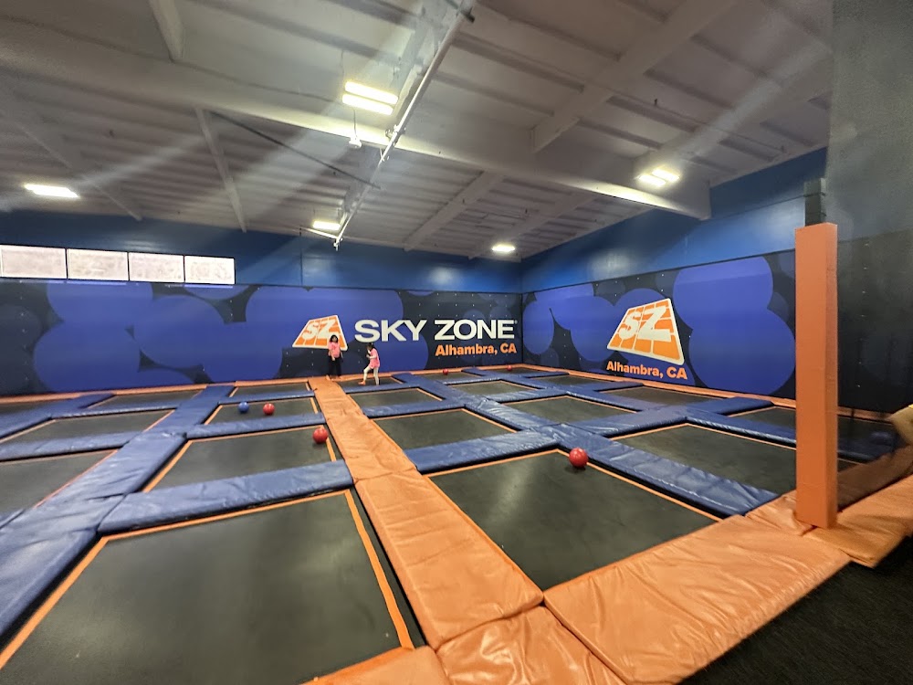 Sky Zone Trampoline Park venue photo 2