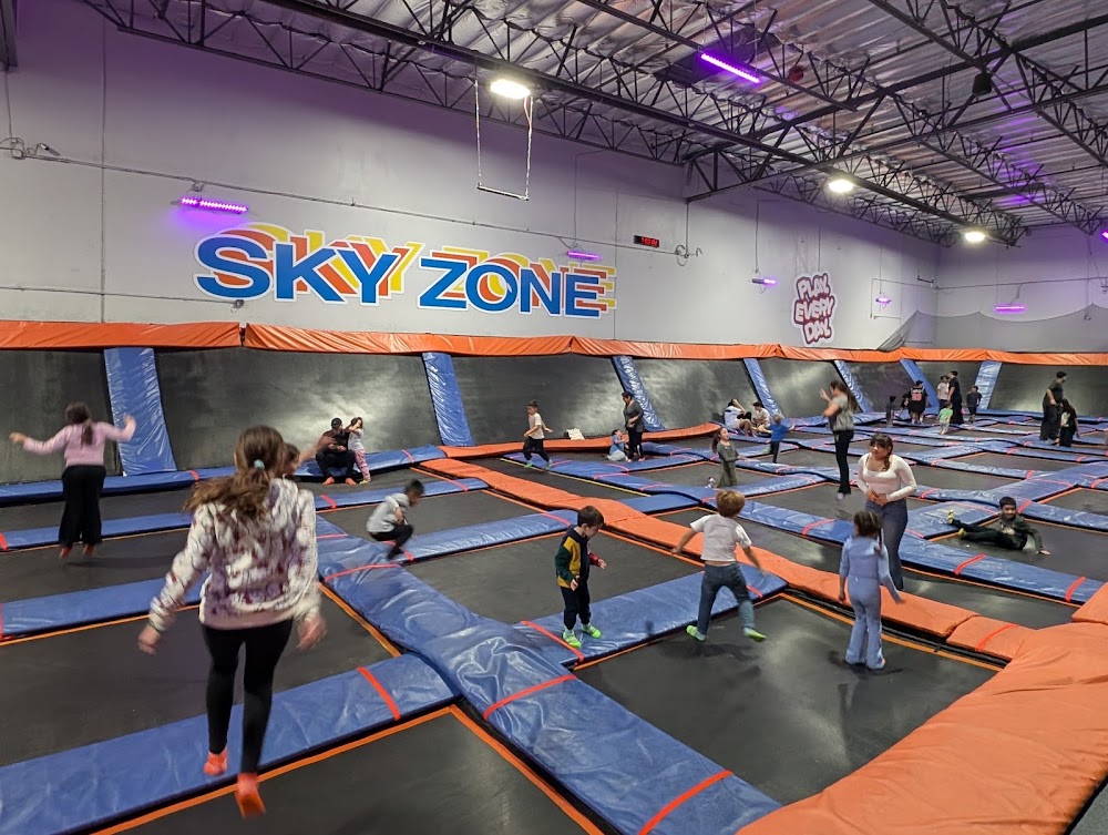 Sky Zone Trampoline Park venue photo 1