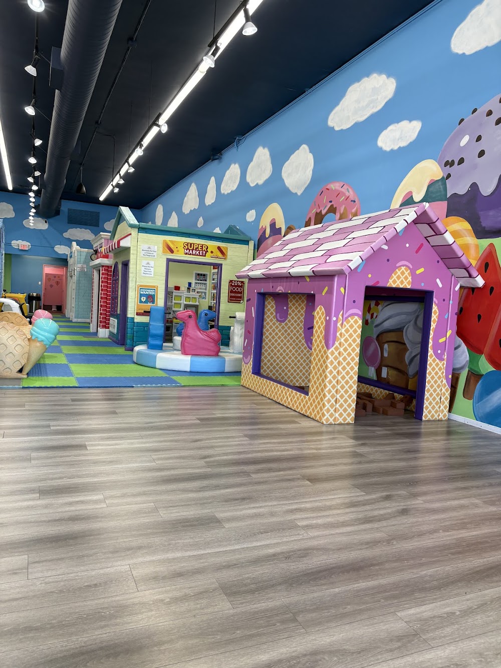 World of Candy Land Indoor Playground venue photo 1