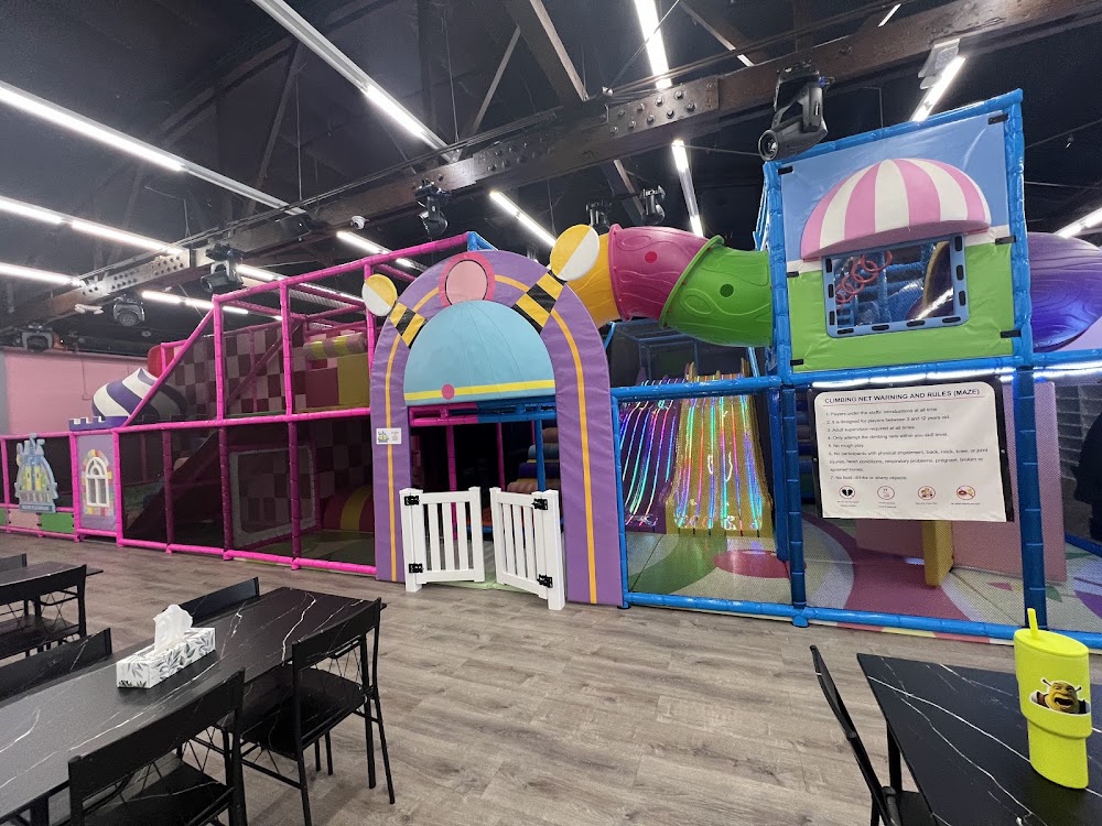 Wonderland 4 Kids Indoor Playground venue