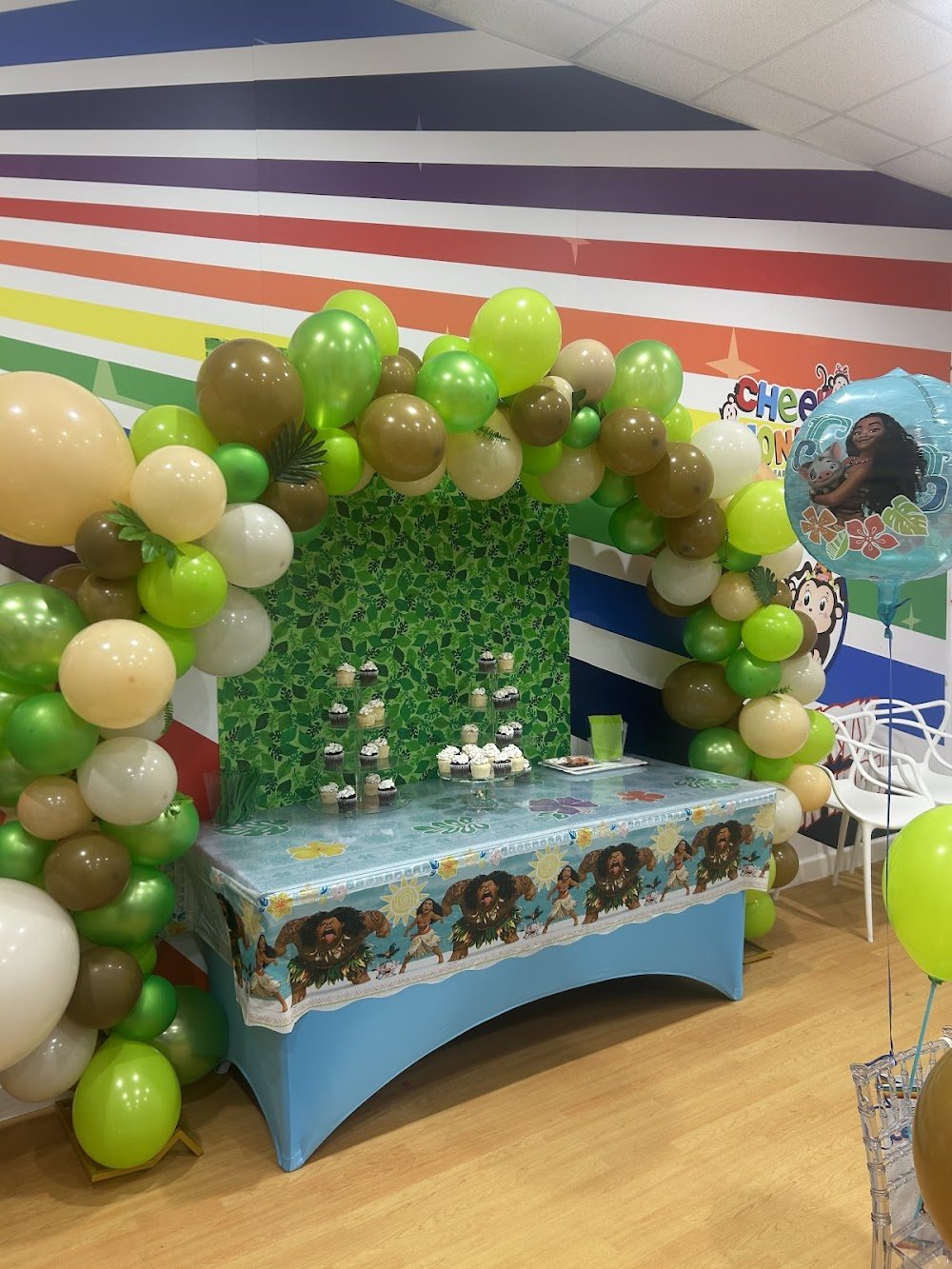Cheeky Monkeys - Casa Linda Dallas venue photo 2