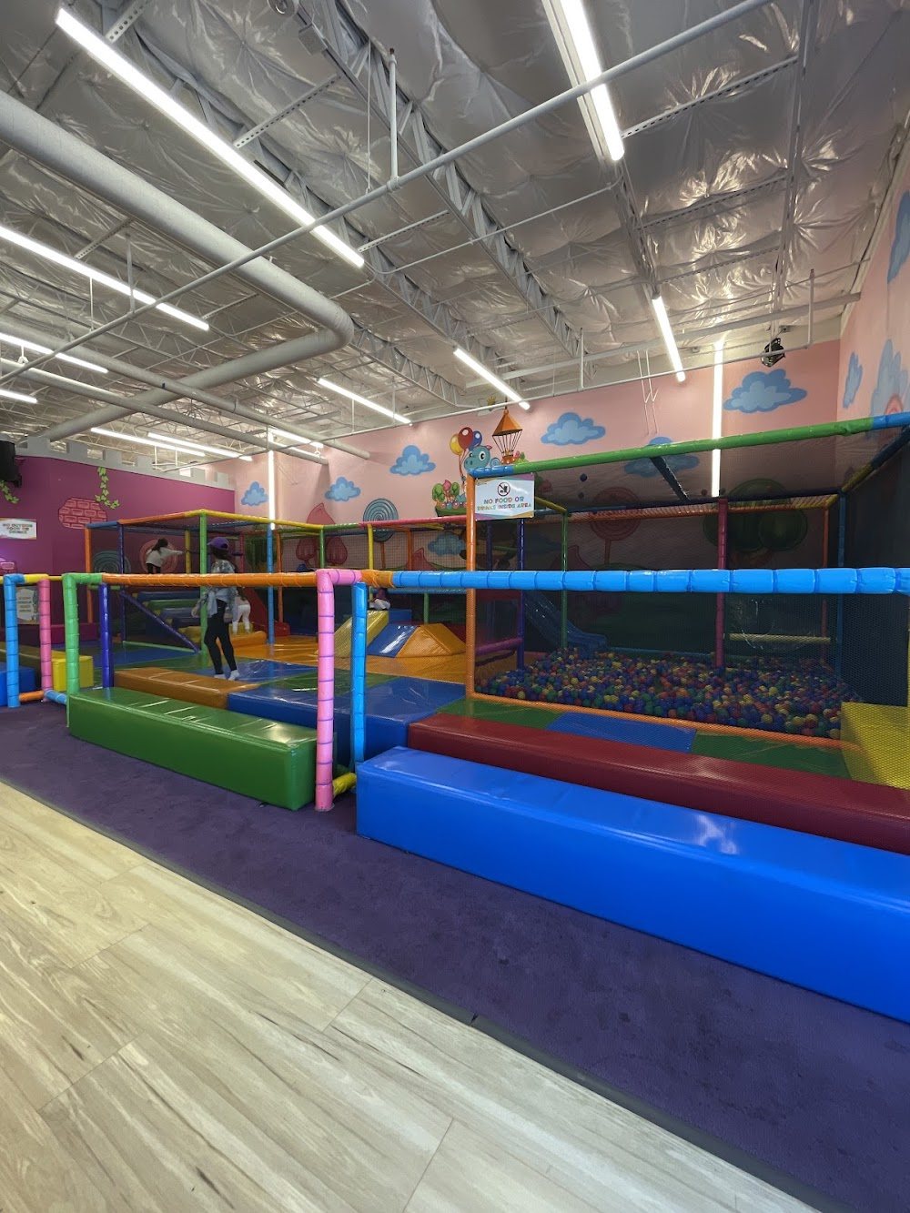 Kids Empire Dallas Wynnewood venue