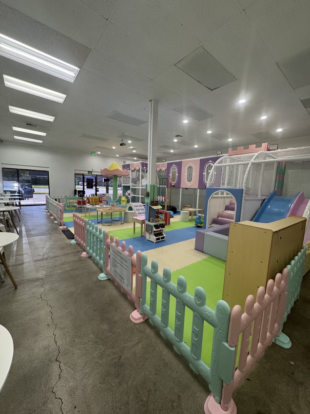 Lil Munchkins Indoor (Reservations Only) Playground LLC