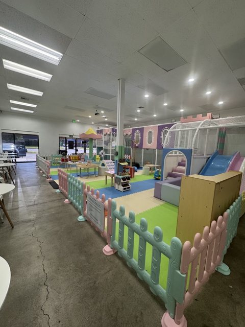 Lil Munchkins Indoor (Reservations Only) Playground LLC