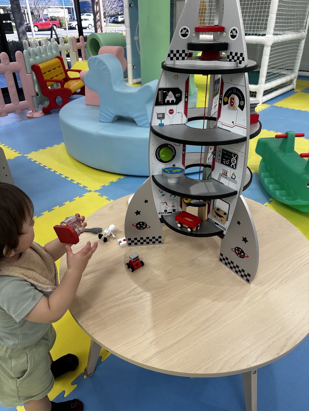 Lil Munchkins Indoor (Reservations Only) Playground LLC venue photo 2
