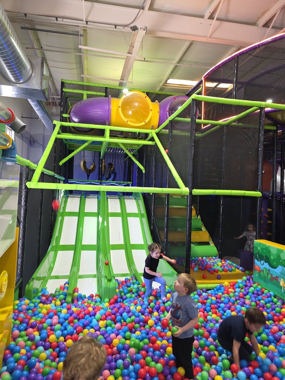Go play! venue