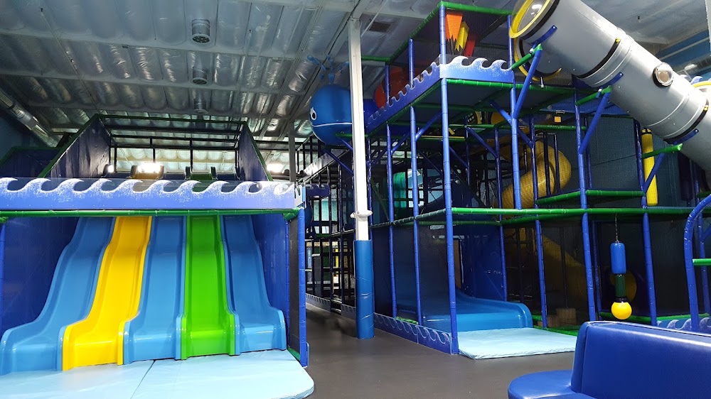 La Petite Playhouse