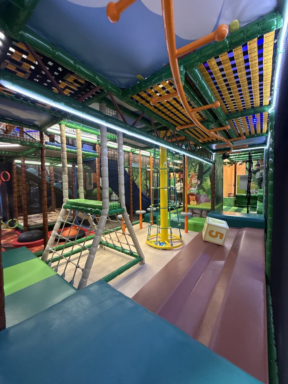 Wow Kids Playground