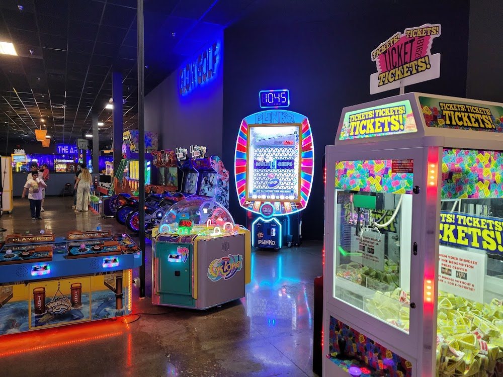 ARs Entertainment Hub Baytown venue photo 1