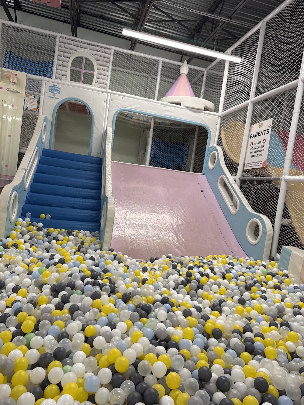 Momi Land Hilliard venue photo 2