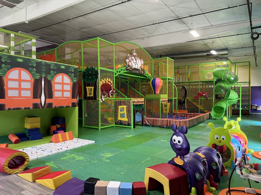 Altitude Trampoline Park Birmingham Amusement Park in Pelham, Alabama venue