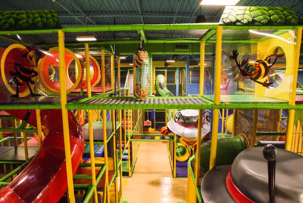 Billy Beez Walden Galleria venue photo 2