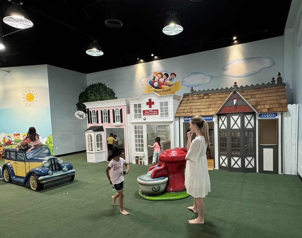 Indoor Kids Play Area at Short Pump Town Center venue