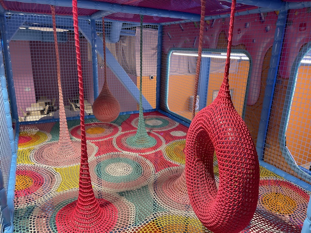Candeeland - Burbank - Kids Birthday Parties and Daily Indoor Playground venue photo 1
