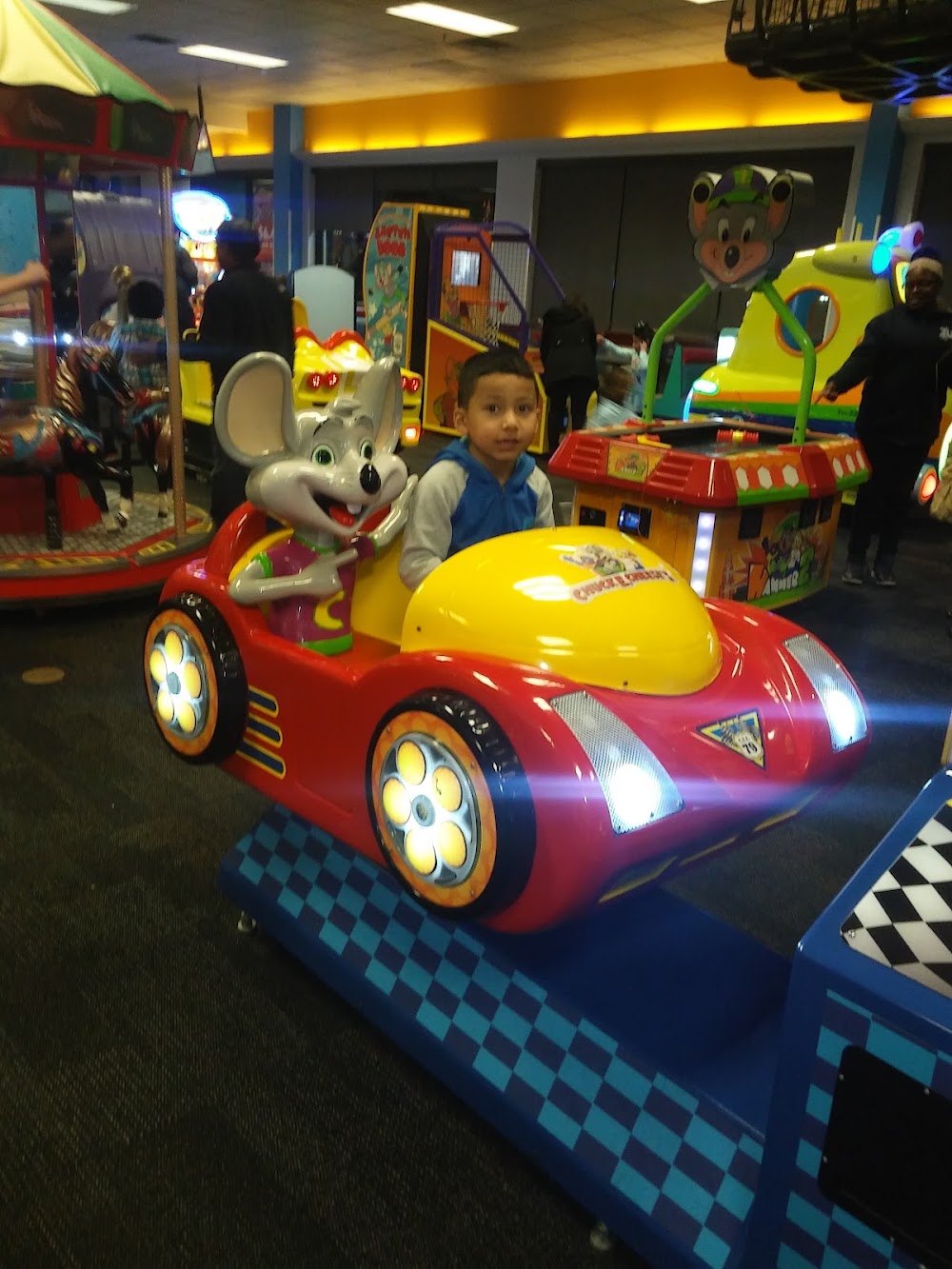 Chuck E. Cheese venue photo 2
