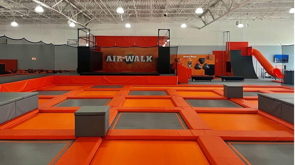Ground Control Trampoline Park - Las Colinas venue