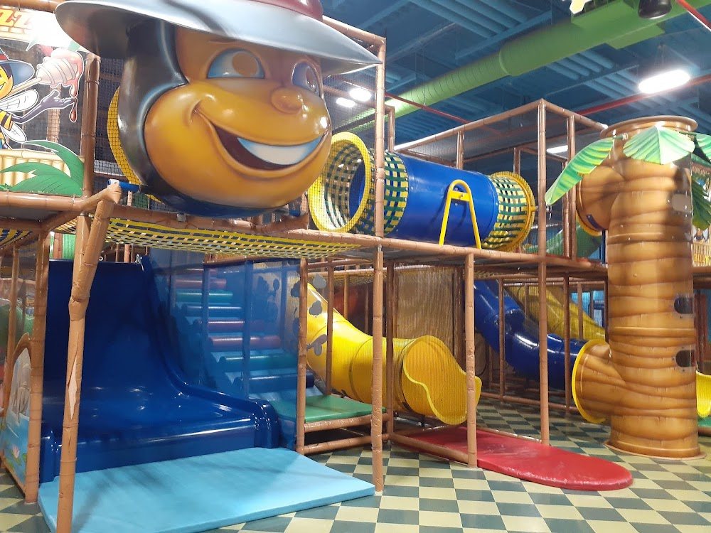 Billy Beez Bay Plaza Mall venue photo 5