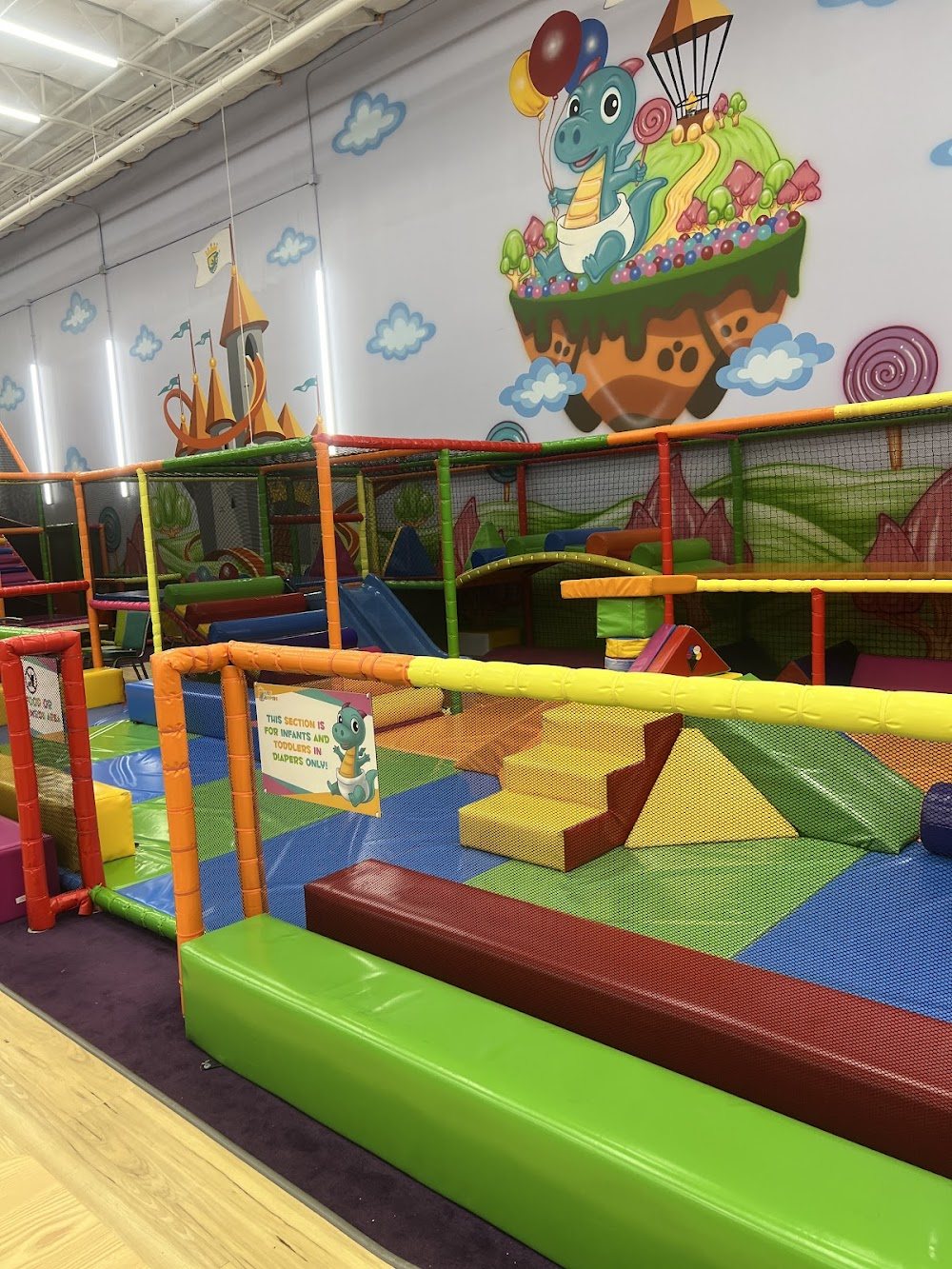 Kids Empire Houston Edgebrook venue photo 2