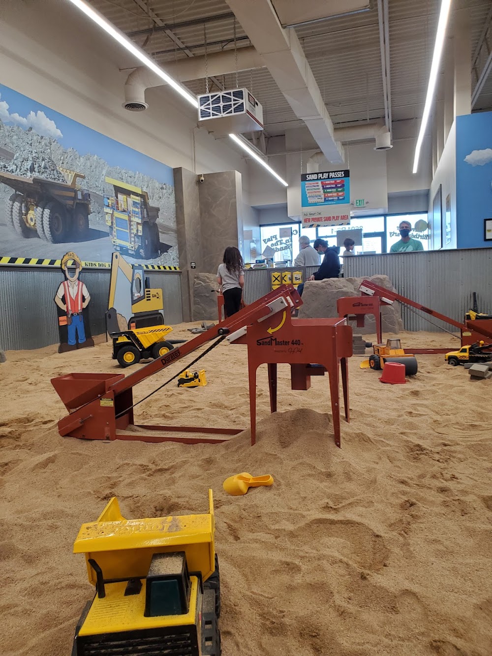 Kids Dig photo 3