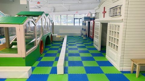 Giggles and Fun Indoor Playground (Houston)