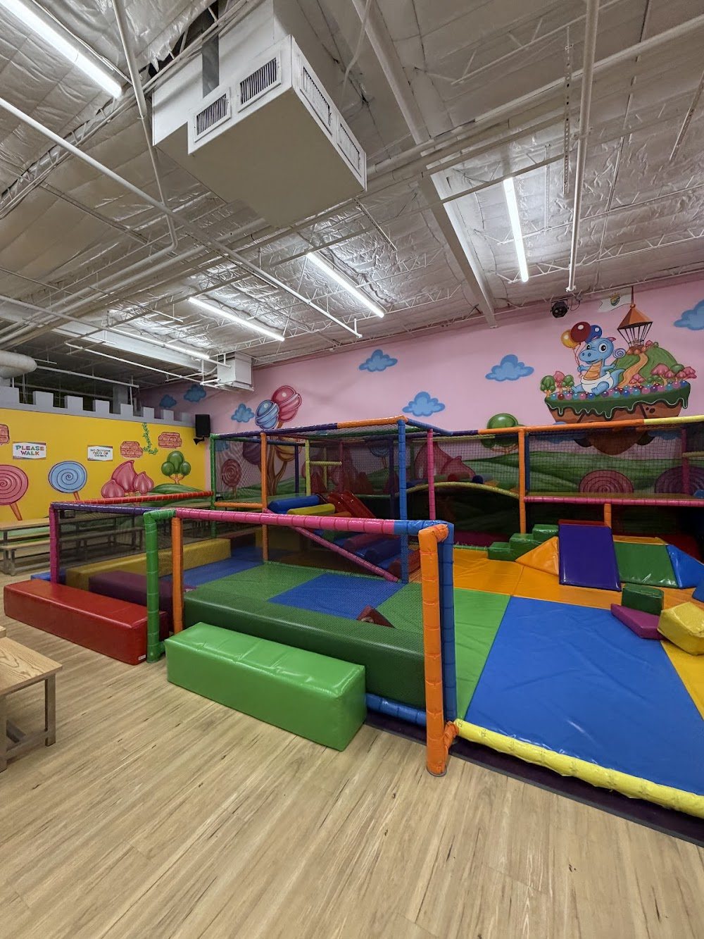 Kids Empire Houston Maplewood venue photo 2