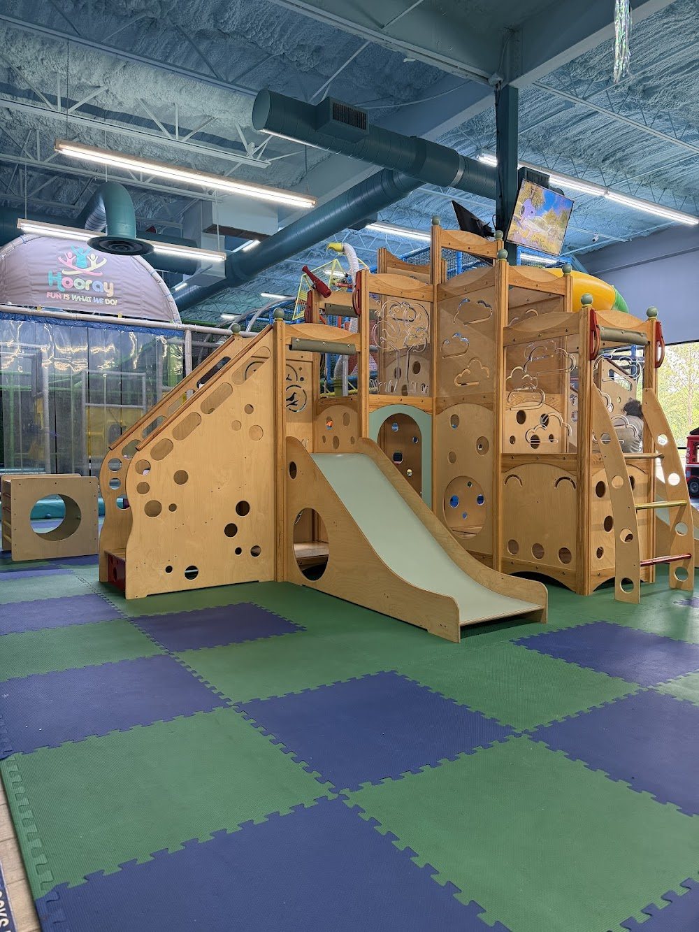 Hooray Play Center venue photo 1